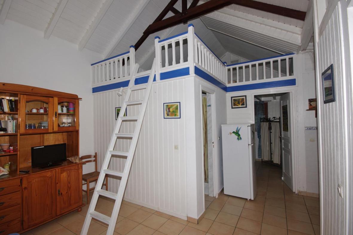 Gite Le Colibri Bungalow Azur Avec Reserve D'Eau Saint-Francois  Bagian luar foto